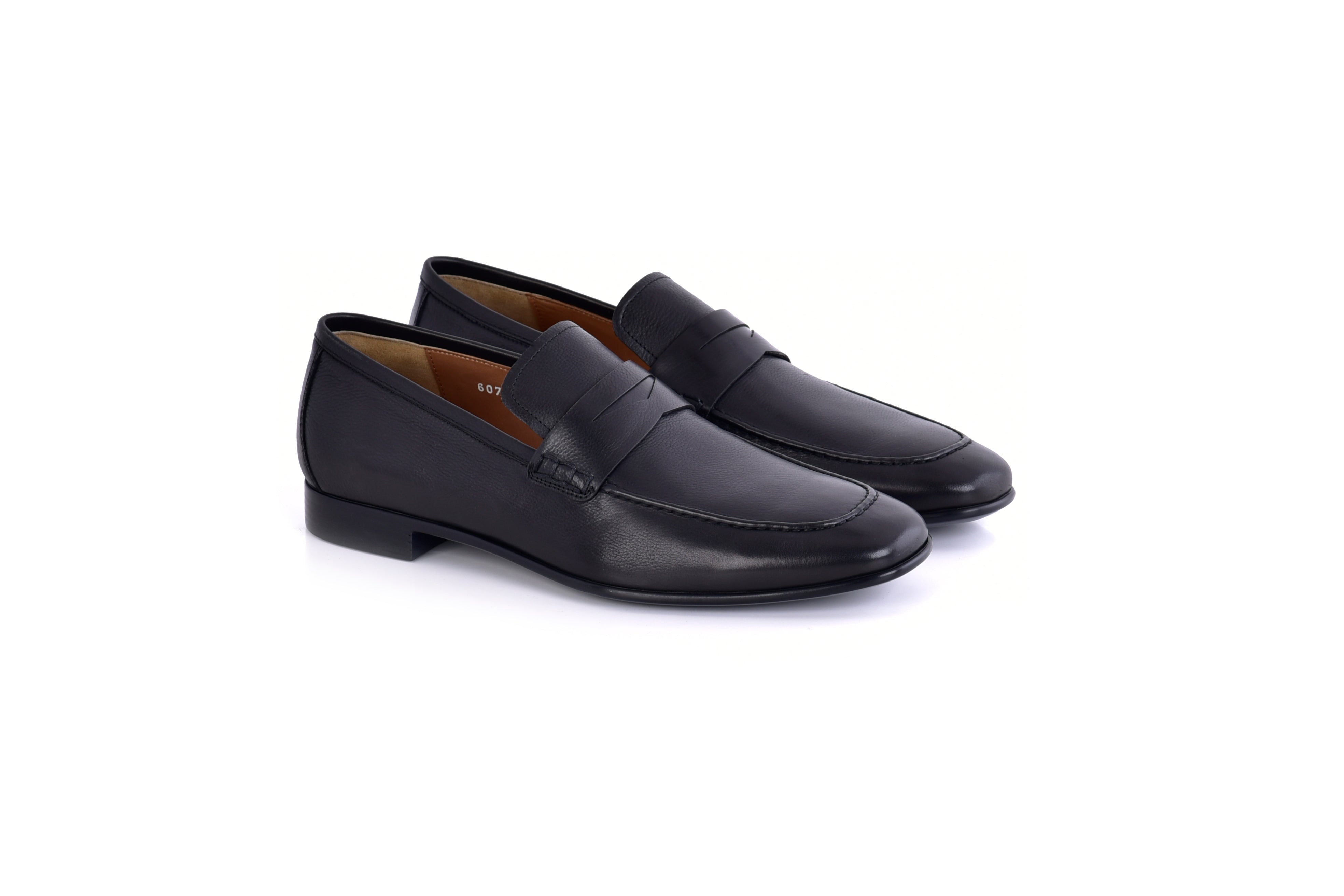 C000132-6074 Grain leather penny Loafer-Black