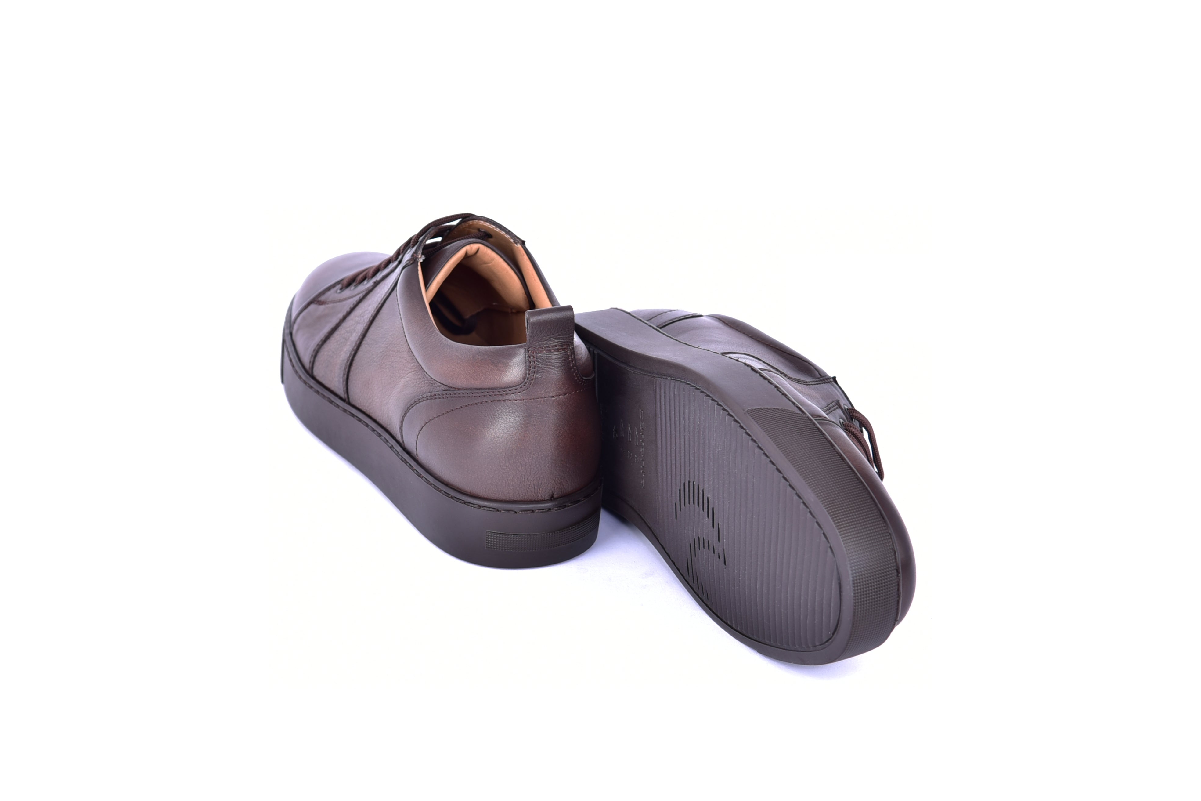 C0013018-7233 Fashion Sneaker-Brown