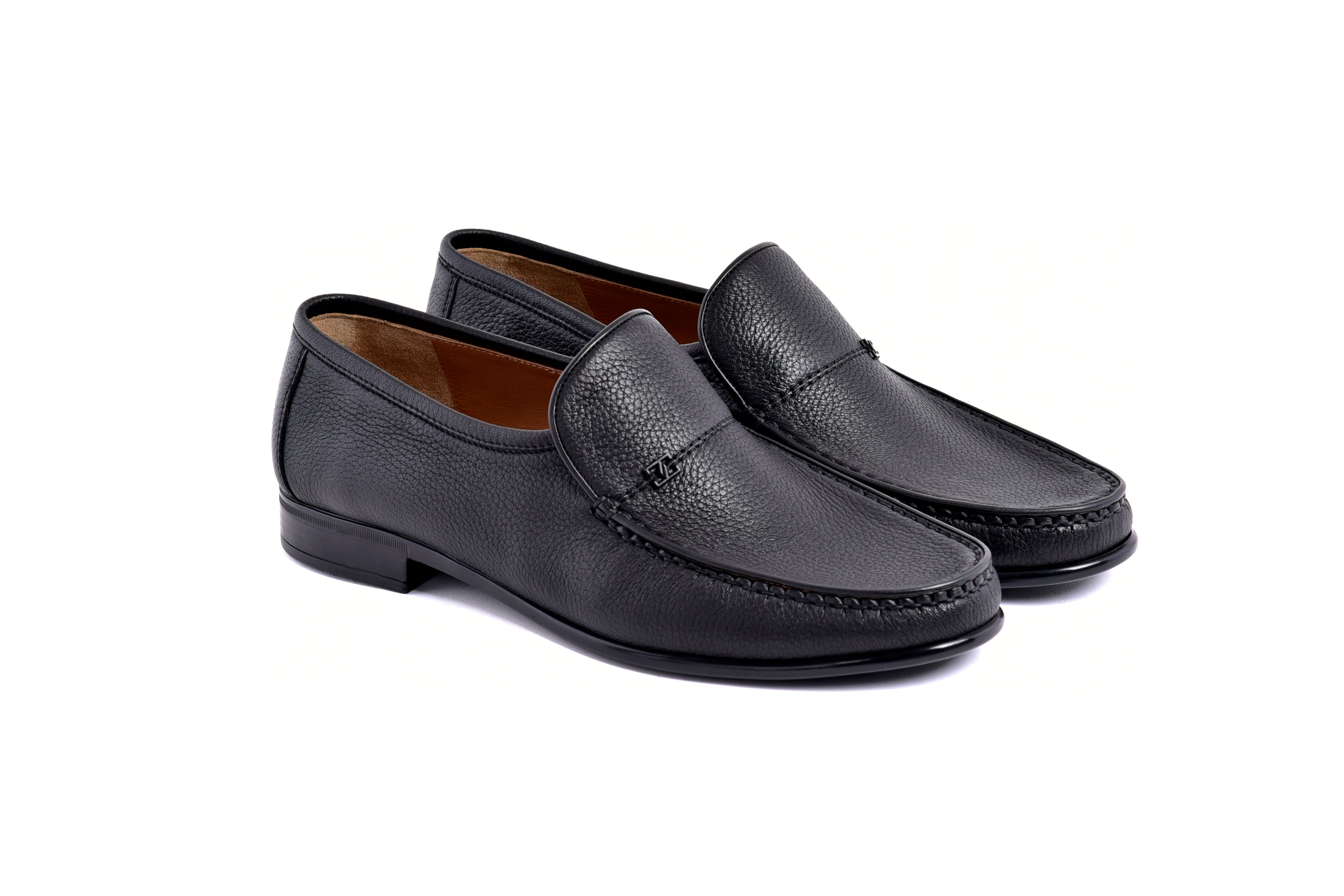 C00014-7806 Deer Skin Loafer- Black