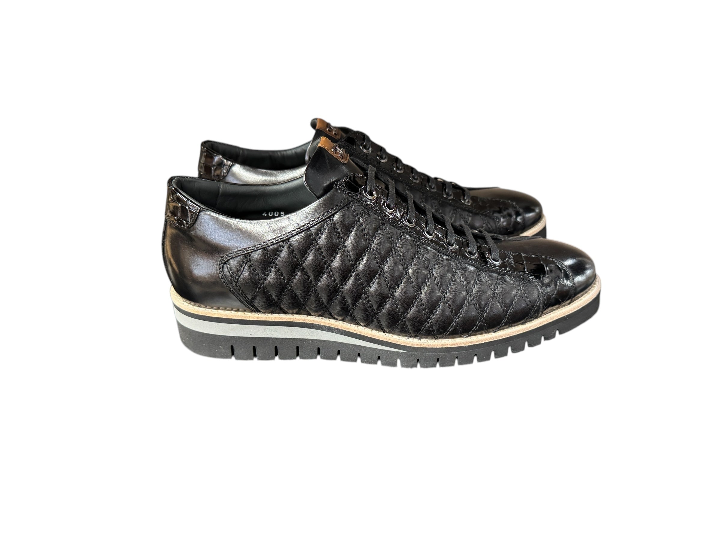 C21103-4005- Black