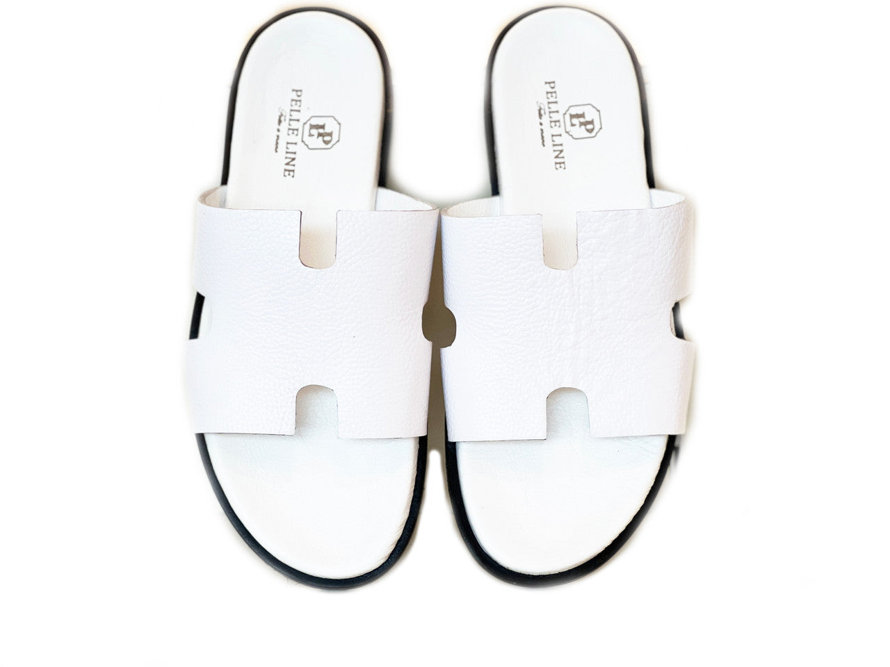 P000928- Egea Sandal- White