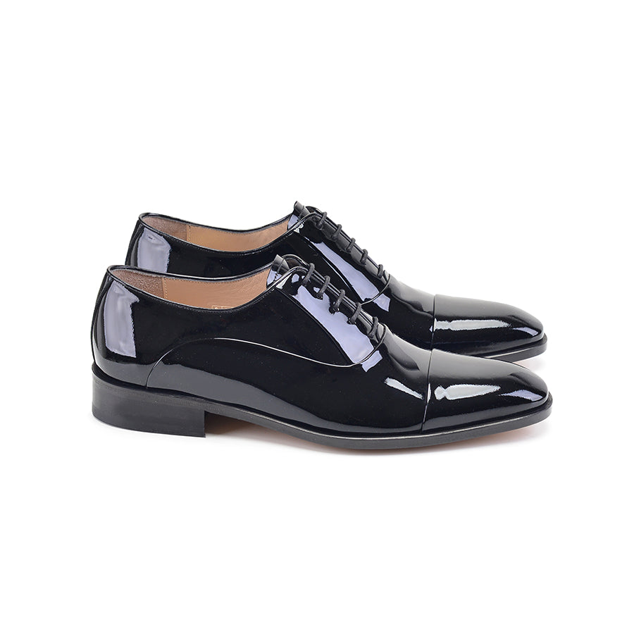 P00057 -270 Black Patent Cap toe