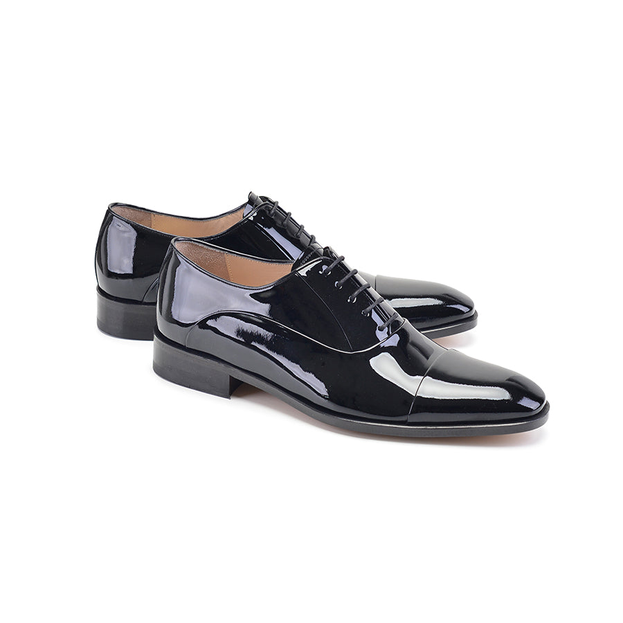 P00057 -270 Black Patent Cap toe