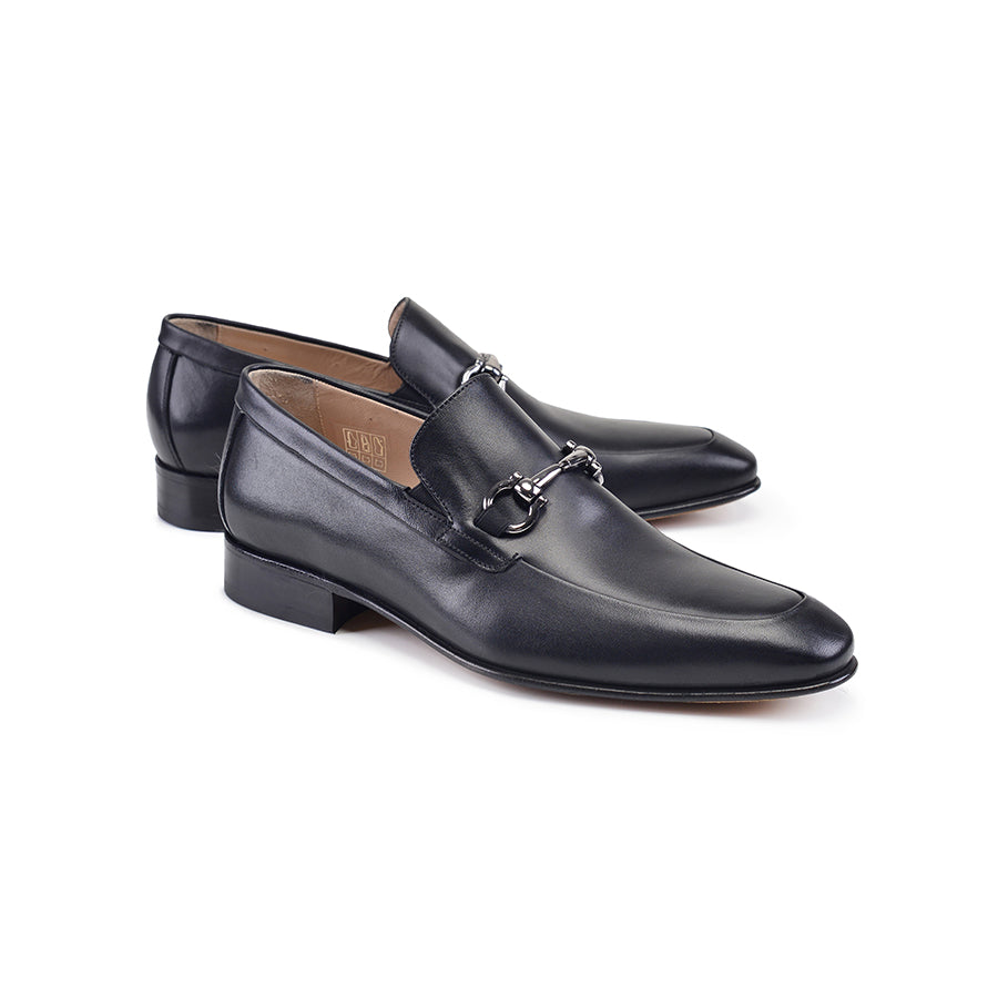 P000511 - 4770 Black Buckle Loafer