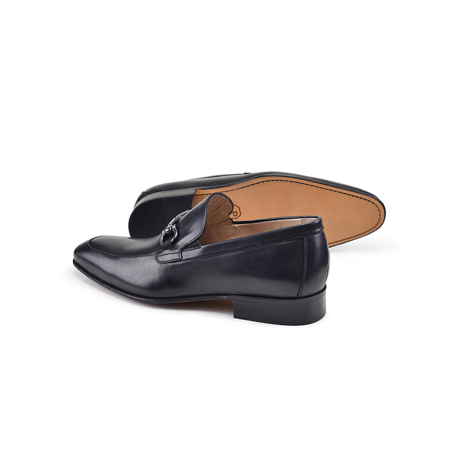 P000511 - 4770 Black Buckle Loafer