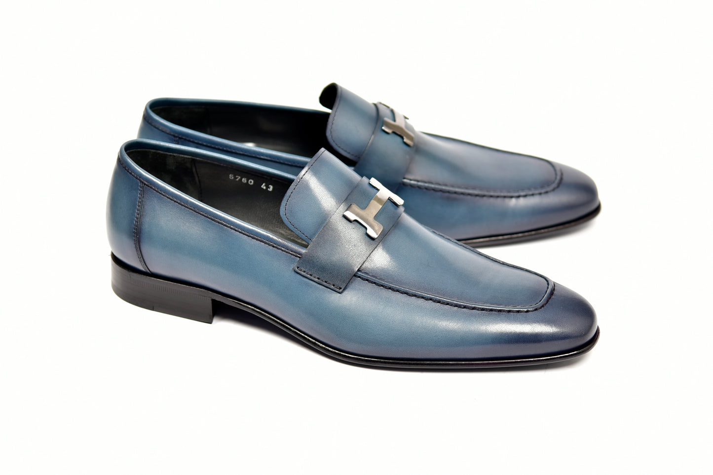 C02001-5760 H buckle Blue Calf Skin