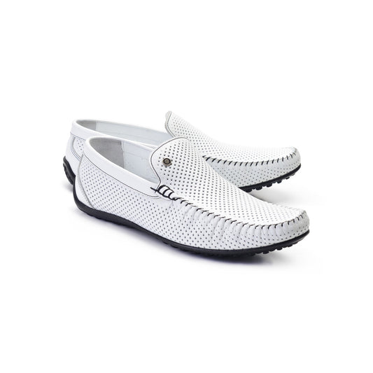 P00021- 2301 -perforated Driving shoe White