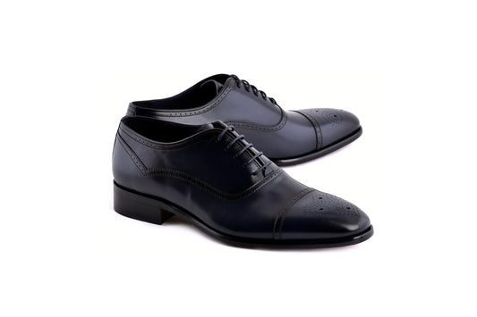 C0001103-7960 Perforated Cap toe lace up- Navy