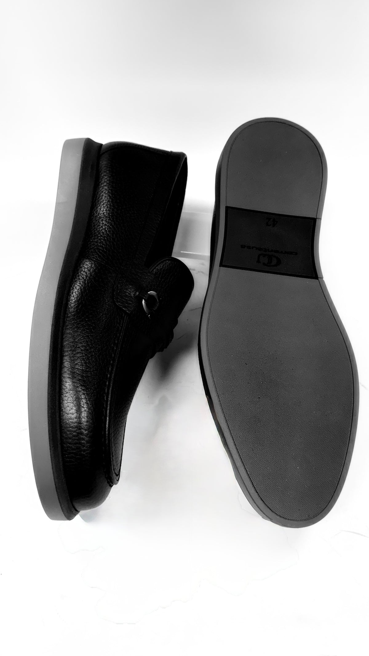 8329-Black