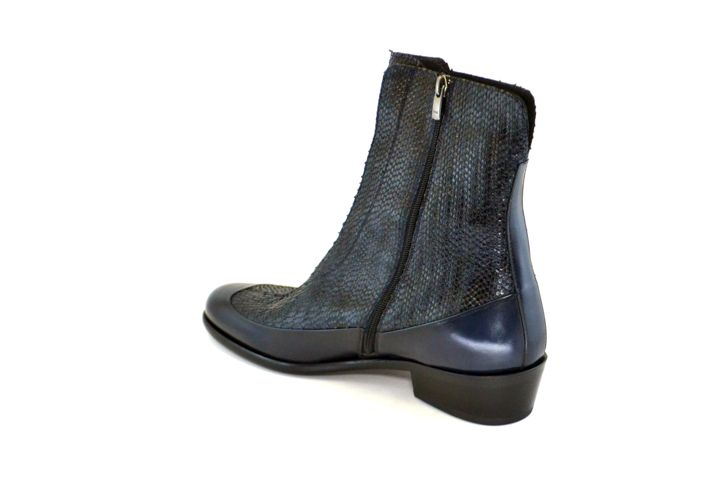 C202-3273- Python Navy