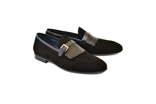 C025-4728S Suede Kilt buckle loafer- Black
