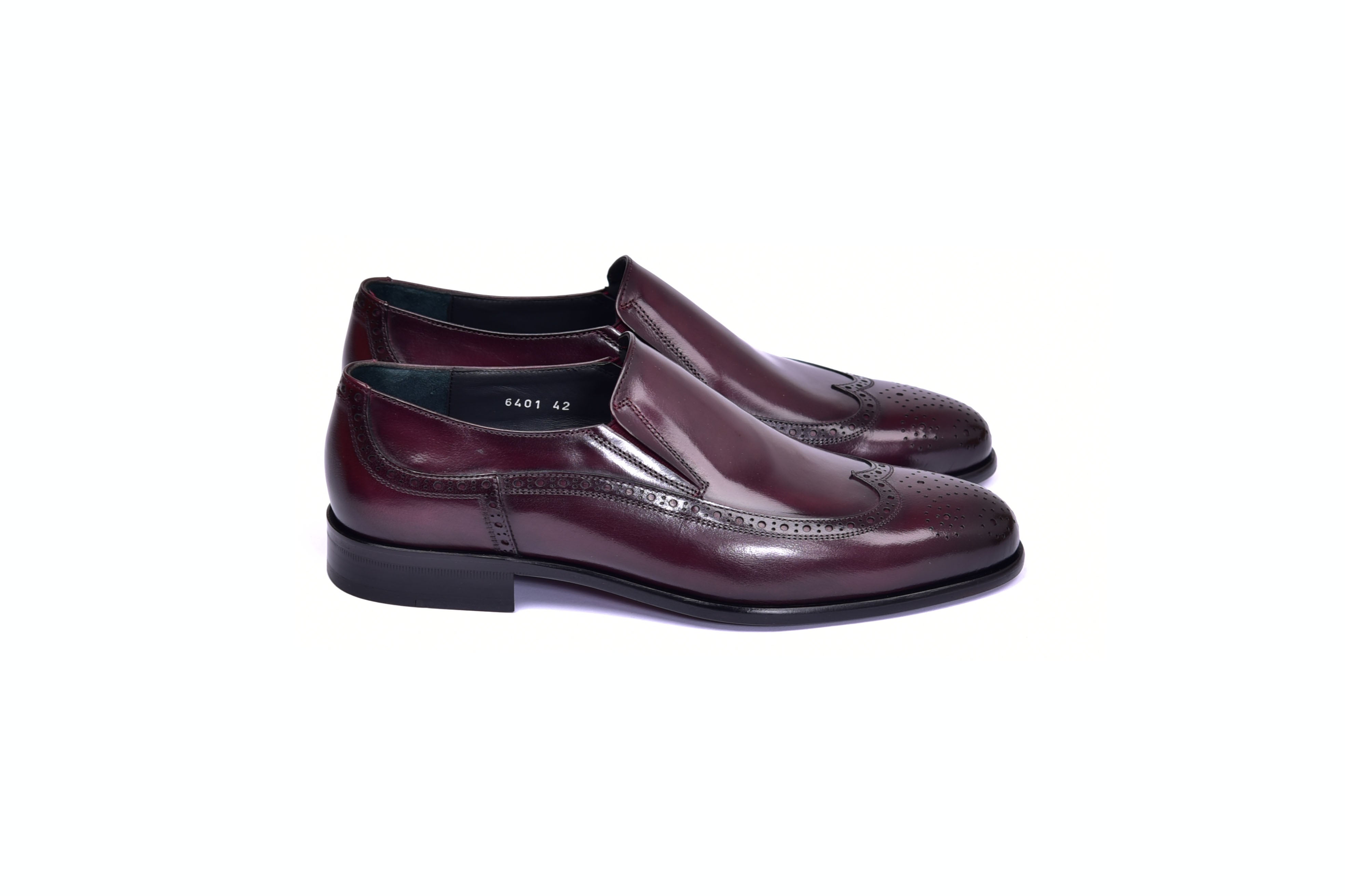 C0434-6401 Wing Tip Loafer -Bufalo Burgundy