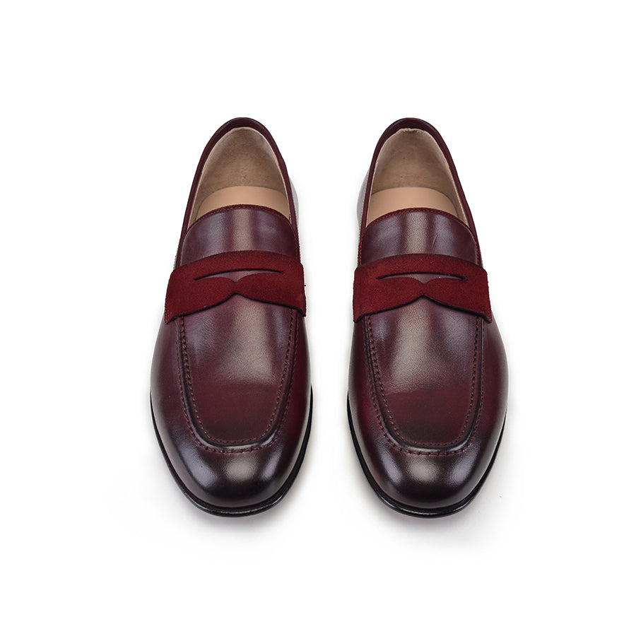 P000514 - 7504 Burgundy Loafer with suede vamp